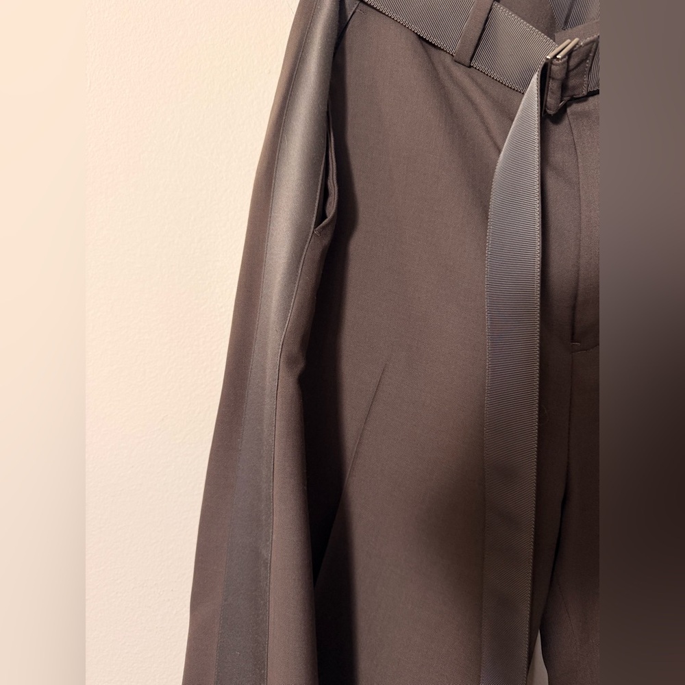 Sacai - Belted Satin Trimmed cady wide-legged pants - Picture 9 of 15